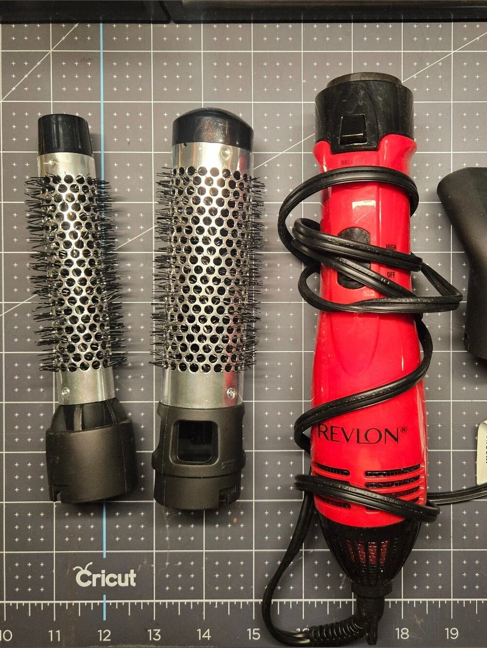 Revlon Ionic Dryer Brush